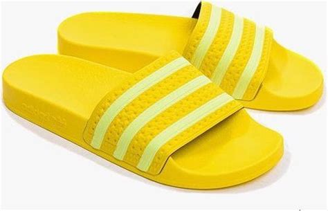 adidas adilette slippers marine geel|Amazon.com .